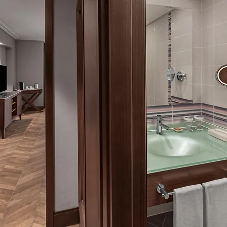 Resort Ng Wellness & Convention 5*